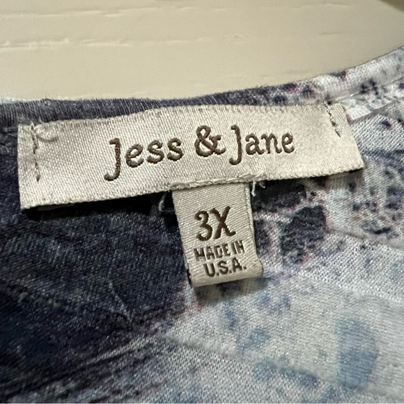 Jess & Jane 3X floral Blouse P3 - Picture 3 of 4